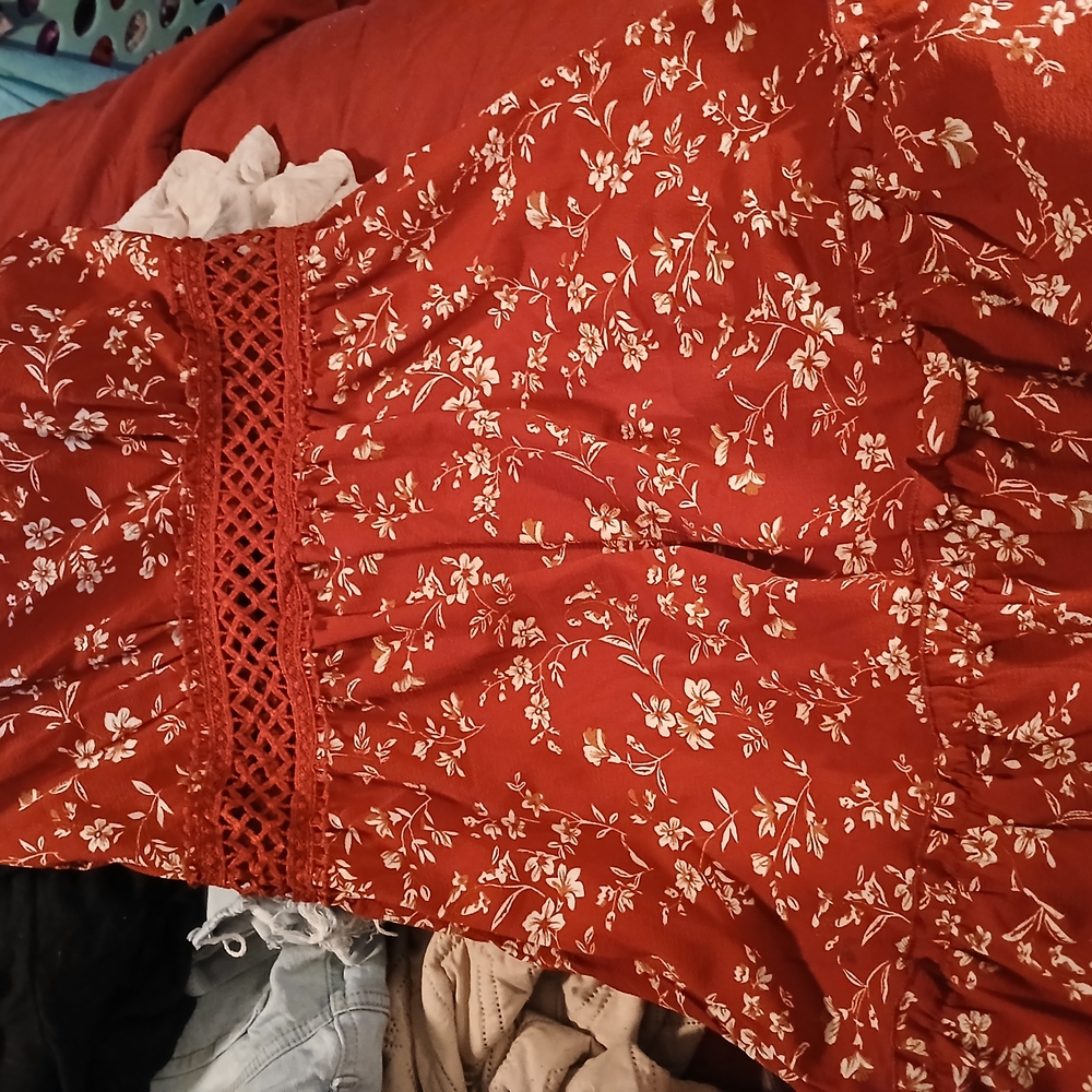 Floral Red Dress with Lace Detail
